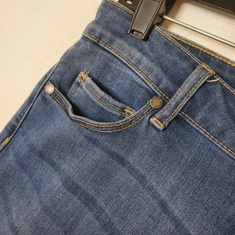 Paige Women's Jax Denim Bermuda Shorts Medium Wash Blue Cuffed Jorts Size‎ 27